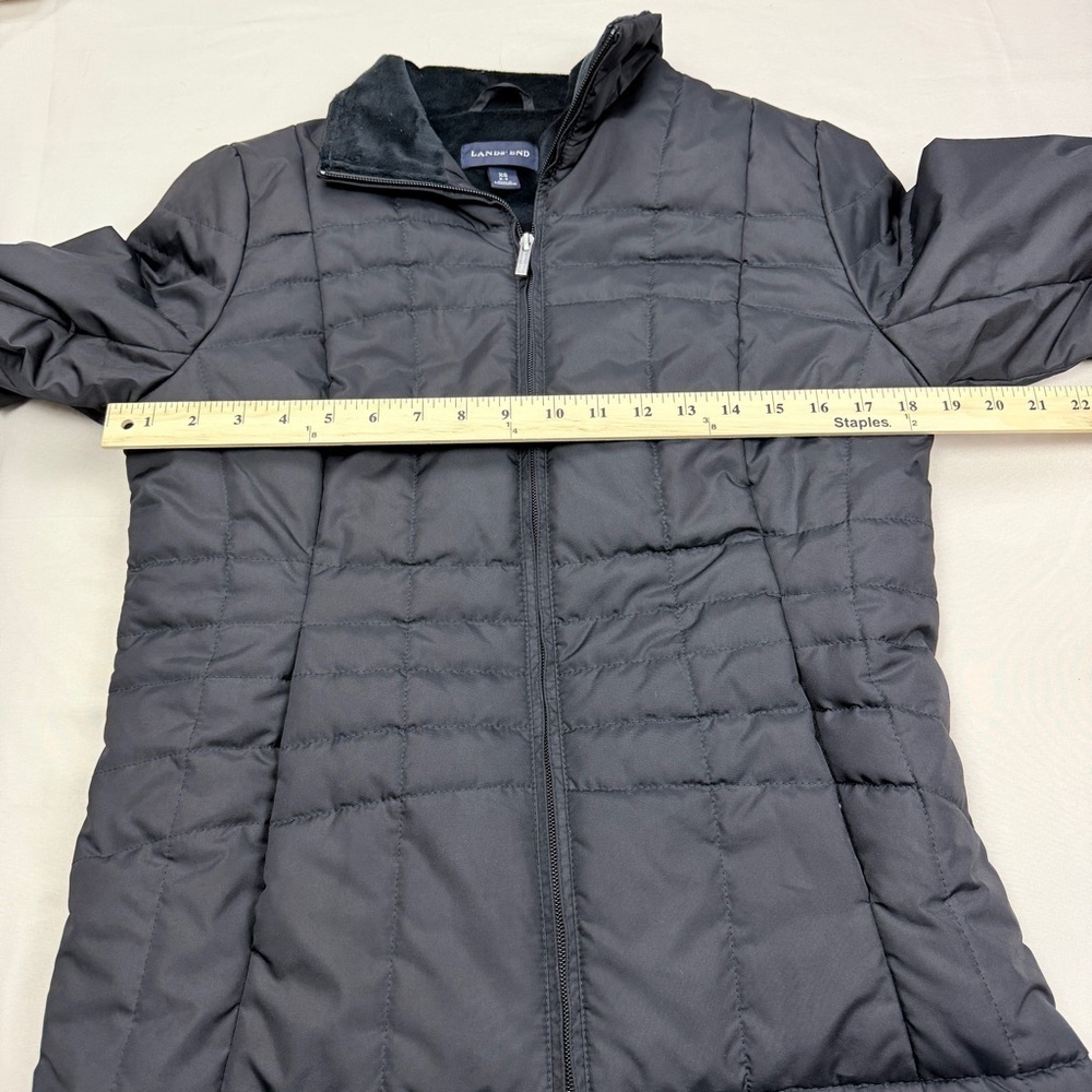 Lands' End Women's Black puffer Coat - Picture 5 of 7